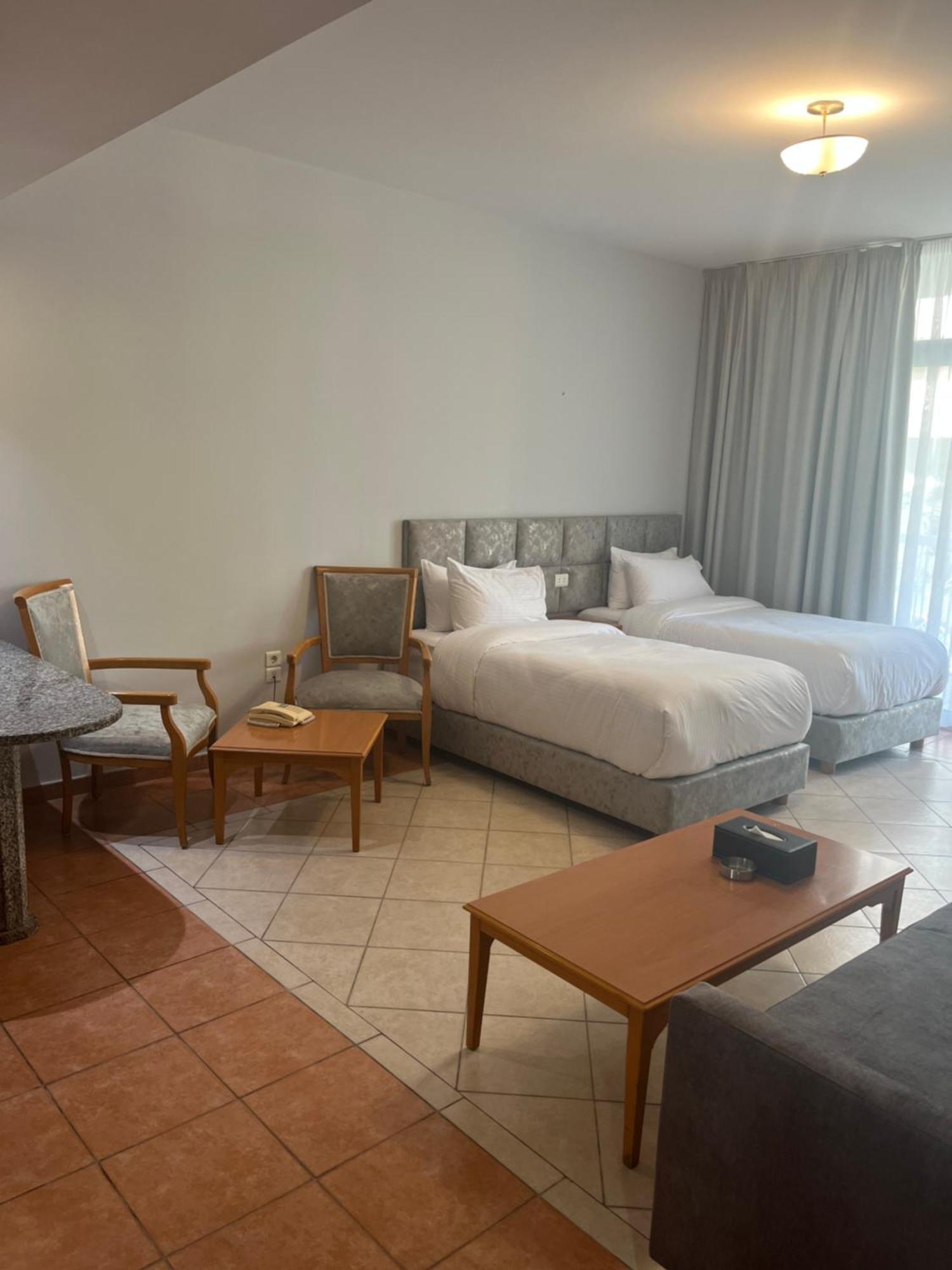 El Sheikh Suites Hotel Beirut Exterior foto